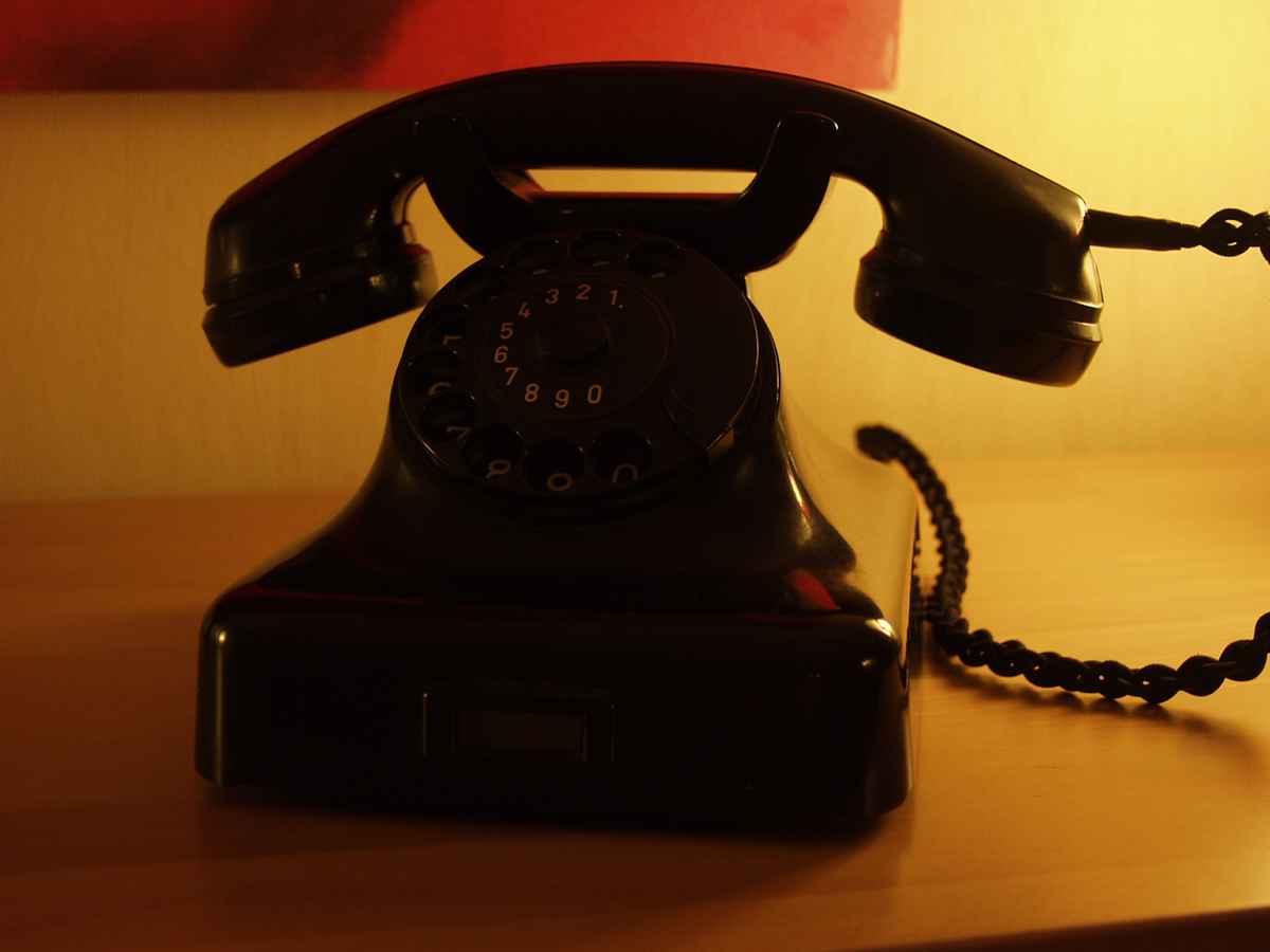 Altes Telefon 2