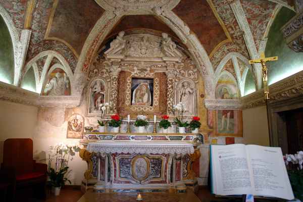 Kirchenaltar Santa Maria Maggiore in Sirmione
