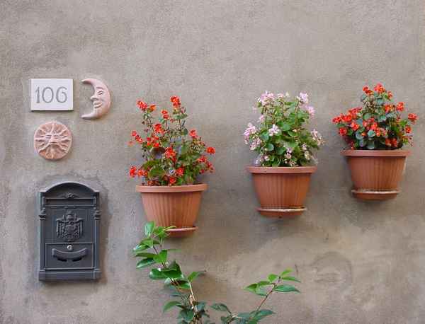 Hübsche Briefkastenfront