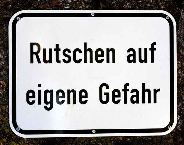 AUFGEPASST