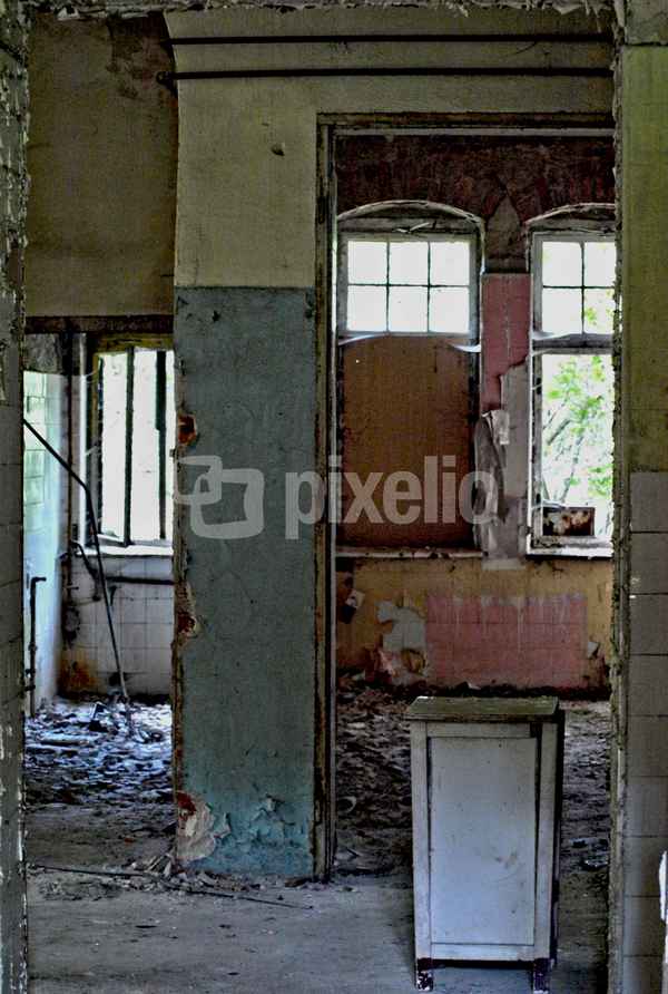 Heilstätten Beelitz 9 - ein Doppelzimmer?