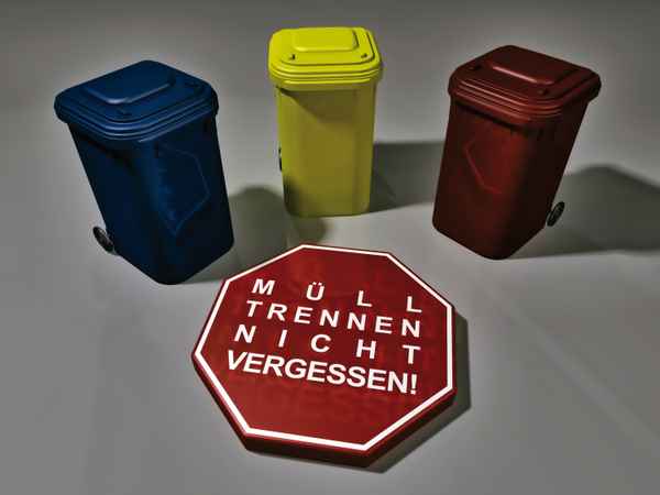 Müll trennen mit 3 Tonnen