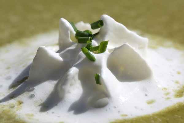 Sahnehäubchen auf Bärlauchsuppe