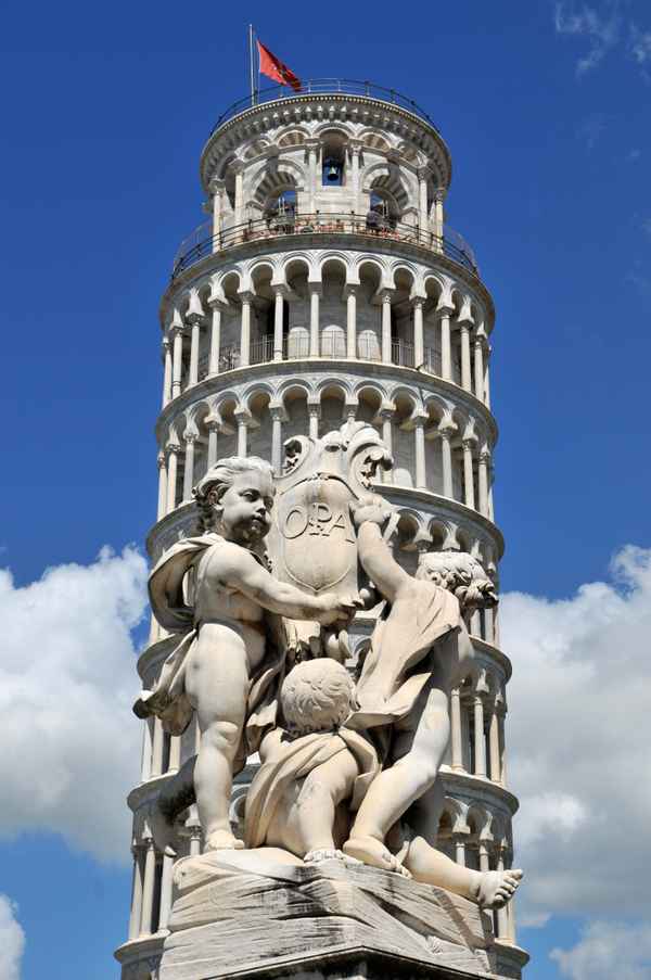 schiefer Turm Pisa