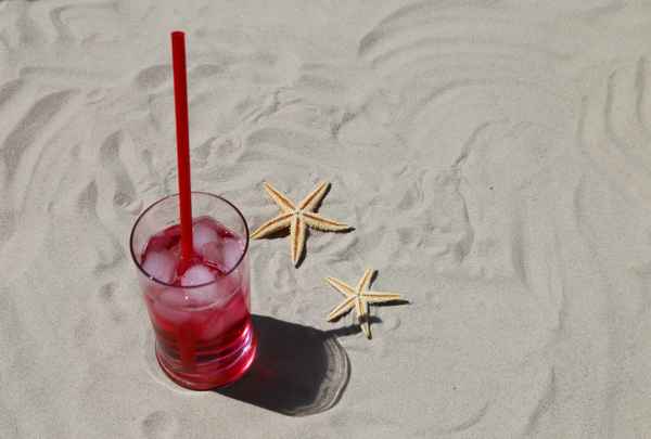 Long Drink am Strand