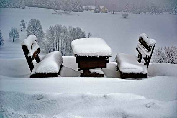 Es liegt noch Schnee