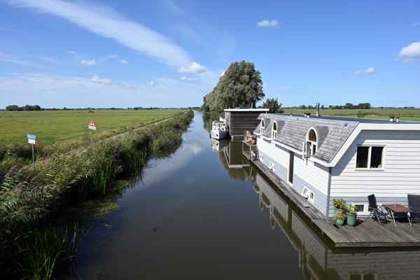 Hausboote bei Bergum