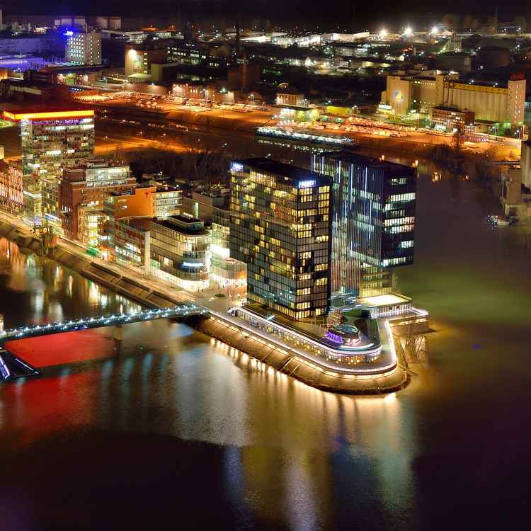 Medienhafen in Düsseldorf am Rhein