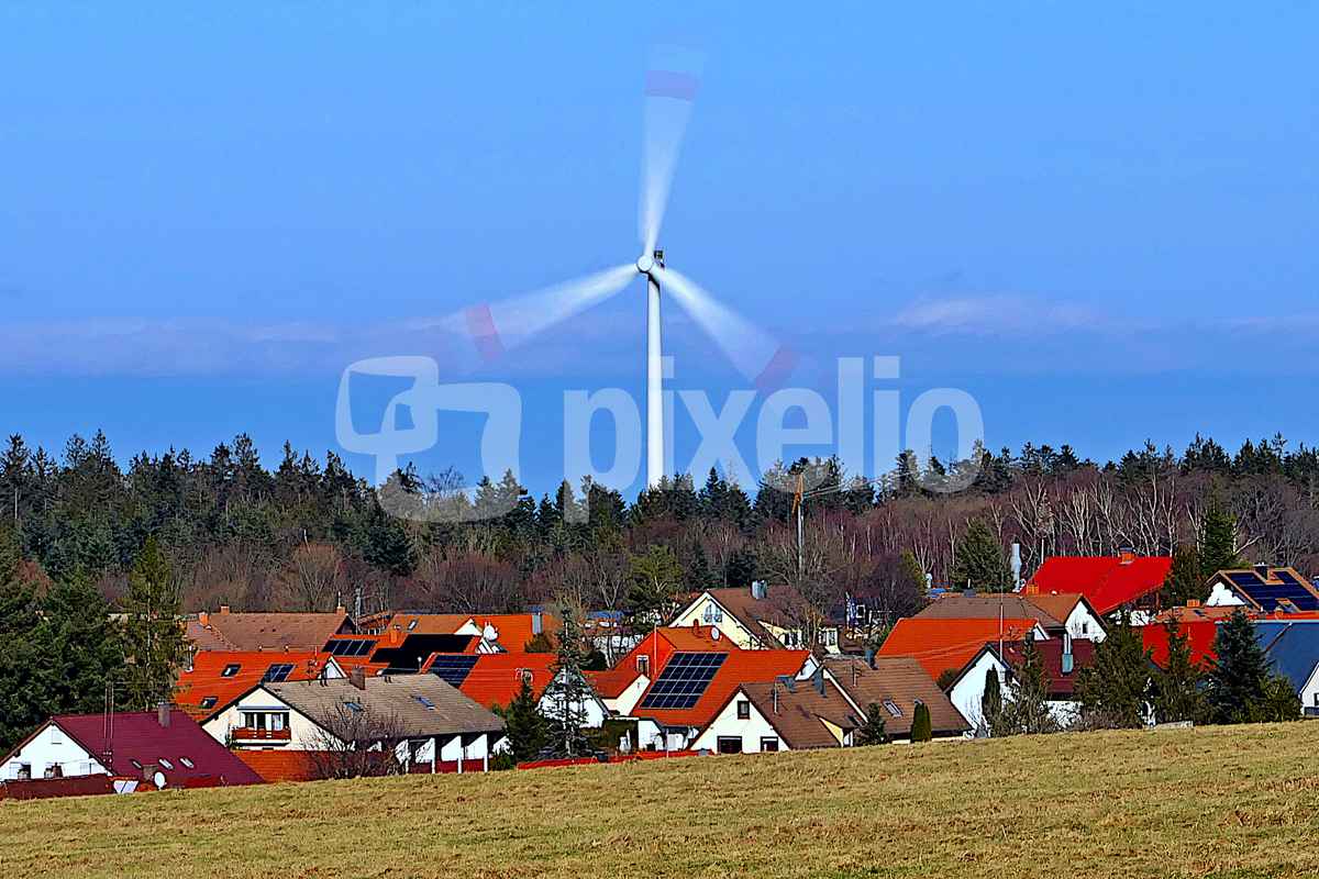 Strom aus Sonne & Wind
