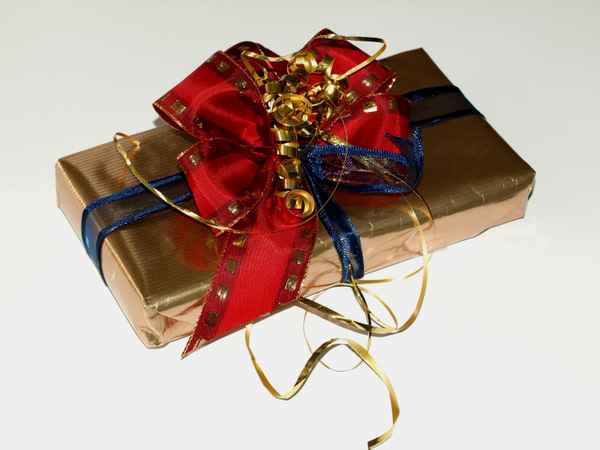 - Geschenkpäckchen -