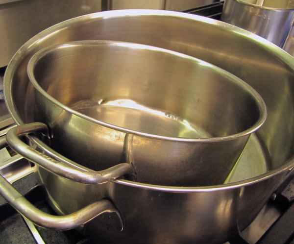 Kochbereites Topfensemble