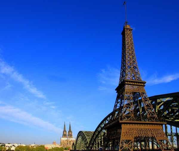 KÖLN GRÜßT PARIS IV