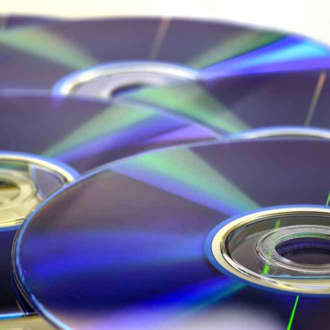 CD / DVD