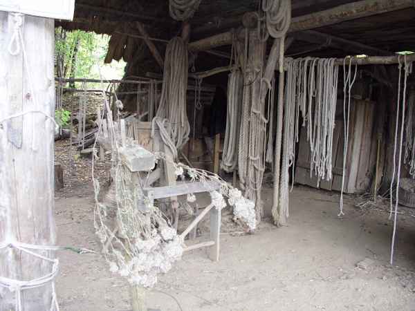 Seilerei in Guédelon