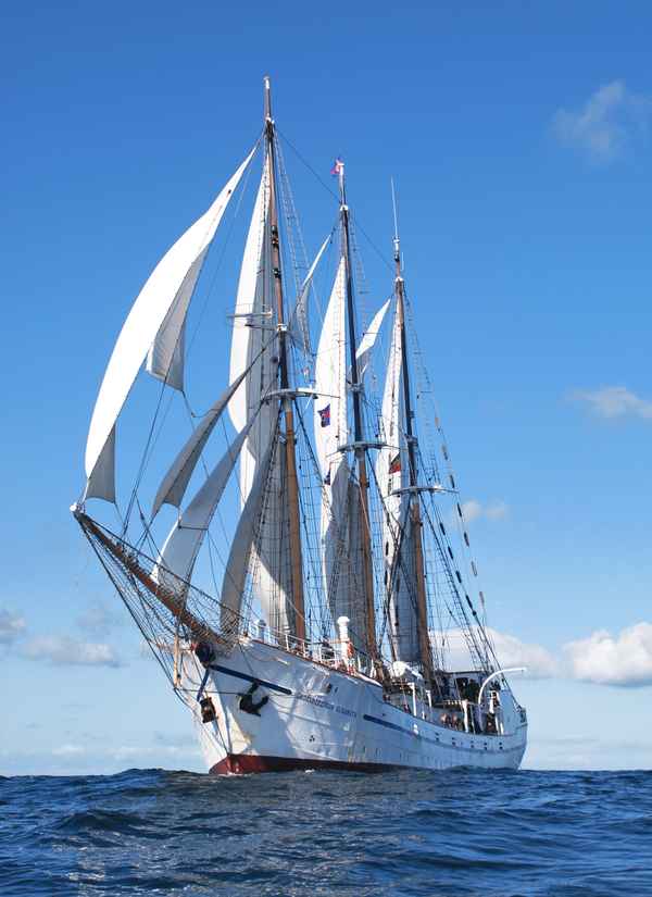 Großherzogin Elisabeth unter Vollzeug