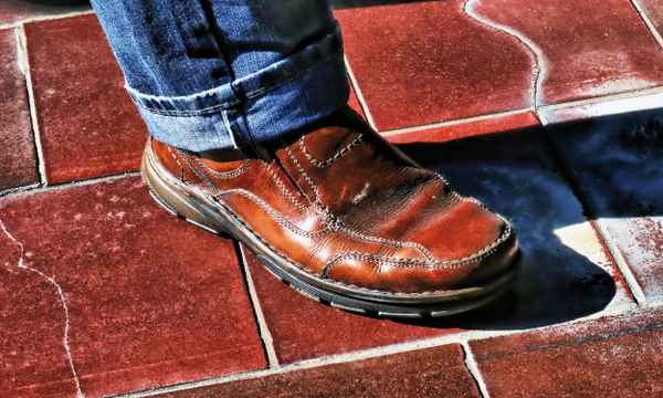 Der Schuh - Leder