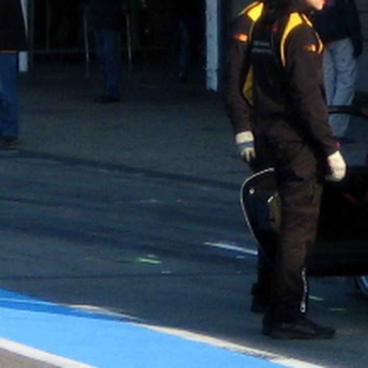 Porsche Motorspot 6