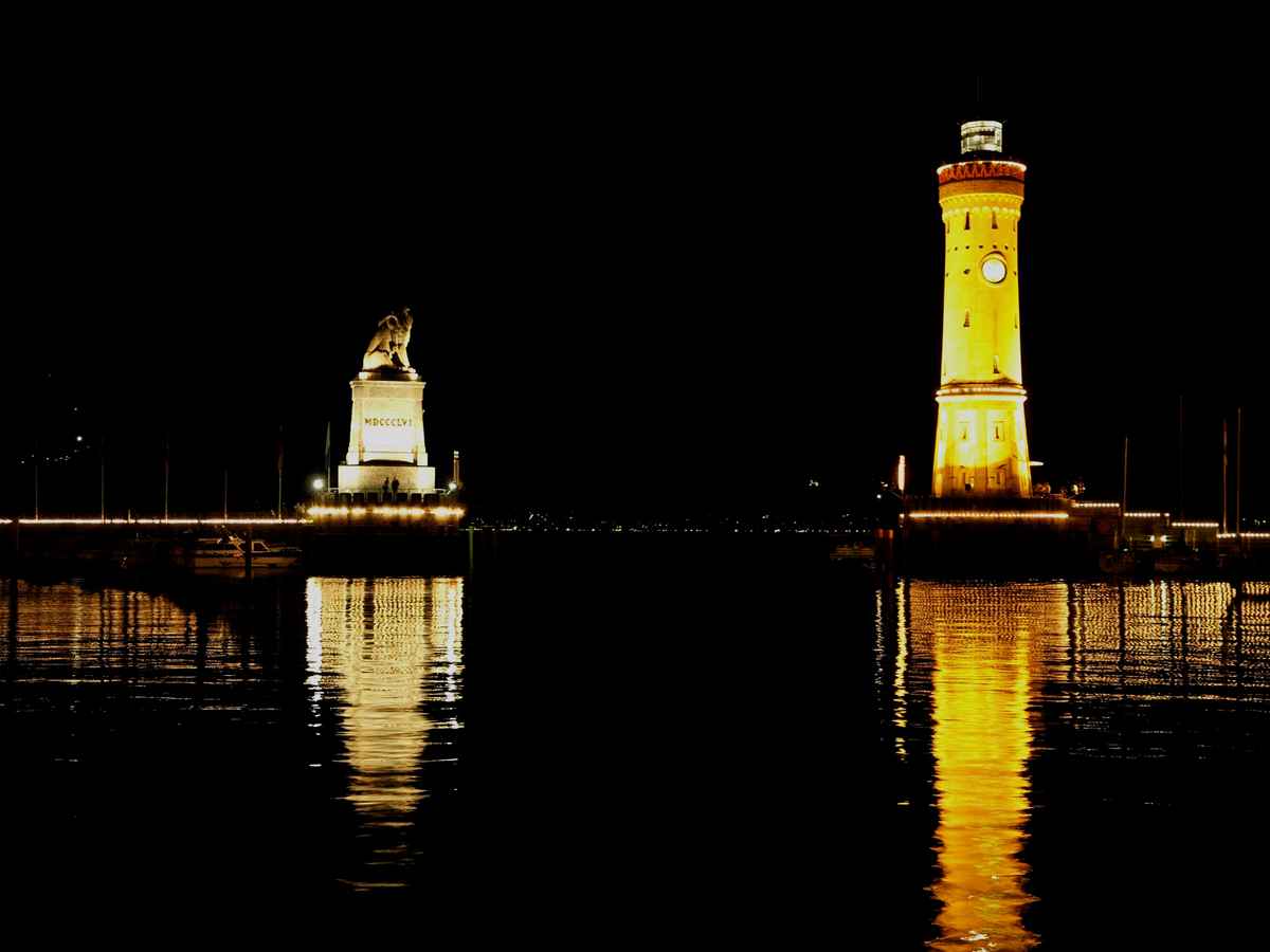 Hafen Lindau bei Nacht