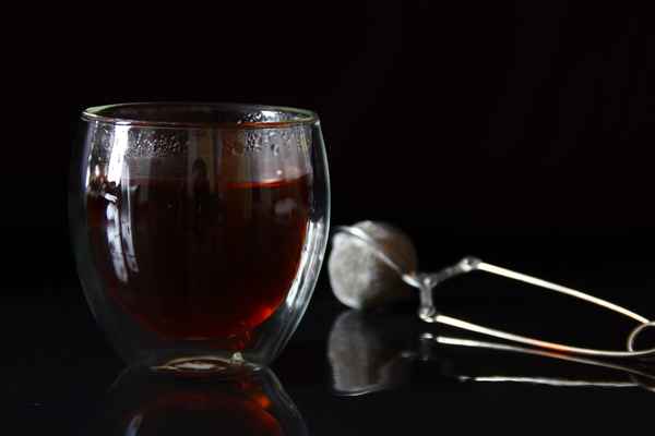 Teetasse mit Teesieb