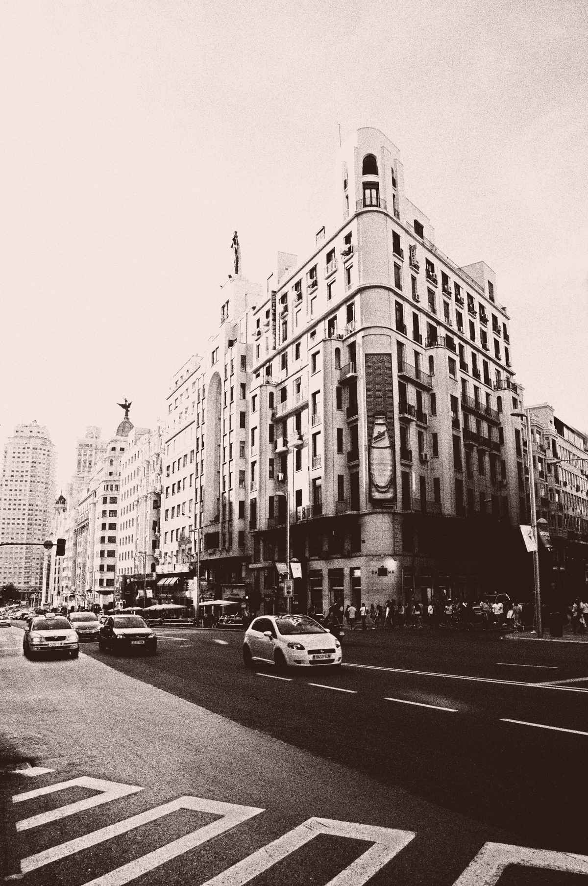 Calle Gran Via, Madrid