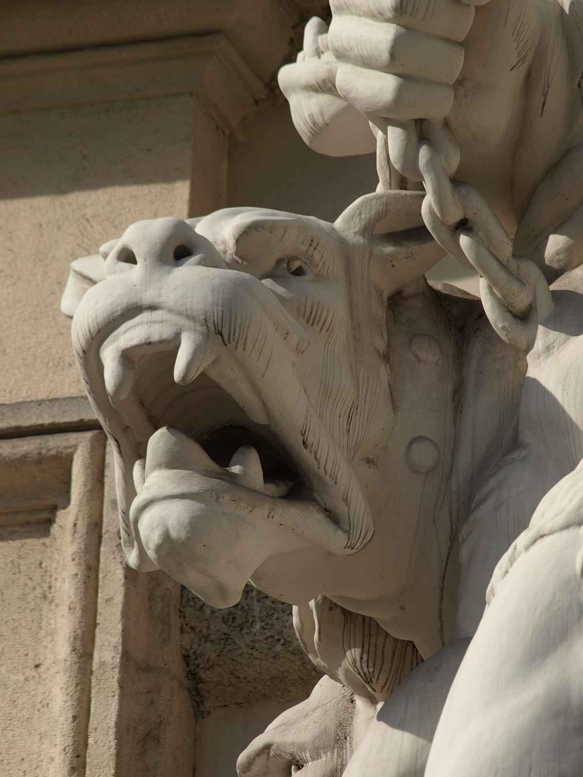 Kettenhund (Detail an der Wiener Hofburg)