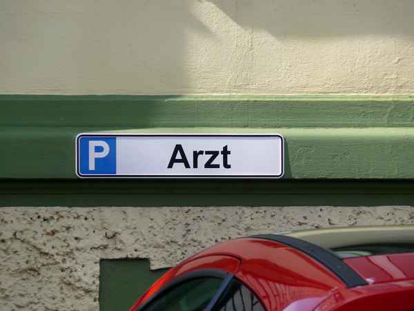Arzt