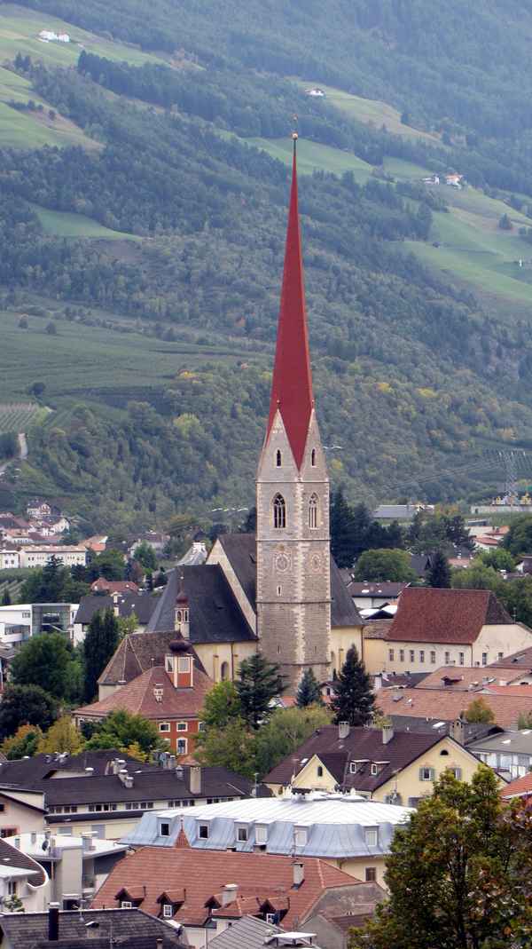 Pfarrkirche Mariä Himmelfahrt zu Schlanders