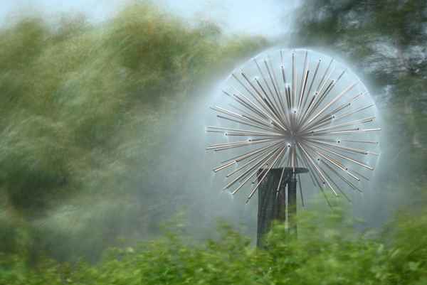 Pusteblume aus Wasser