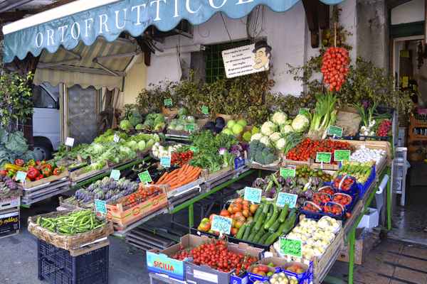 Forio DIschia  typisches italienisches Geschäft