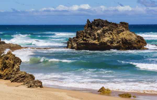 Fels in der Brandung