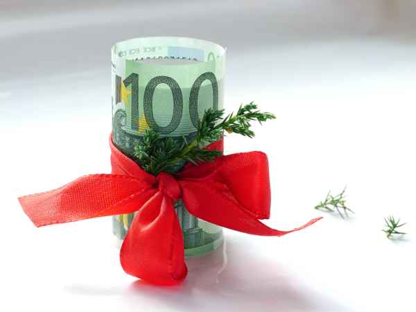 Weihnachtsgeld . . .