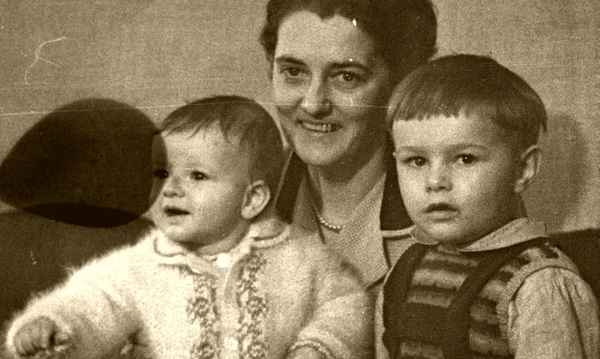 Ich, mein Bruder und unsere liebe Tante.