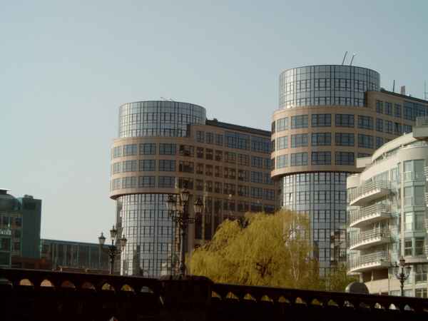 Spreebogen I