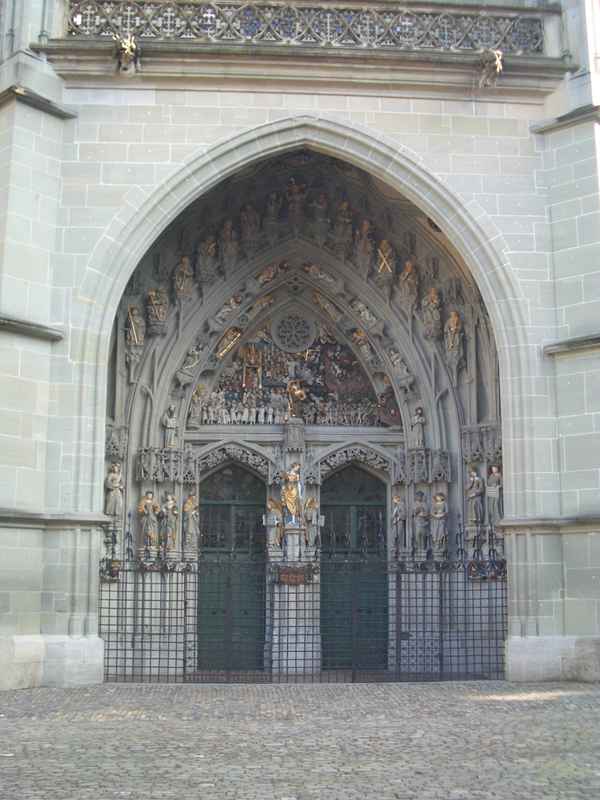 Portal Berner Münster