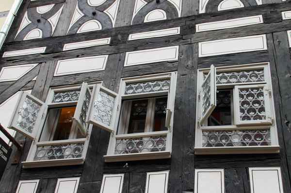 Erfurter Fassadenansichten 05