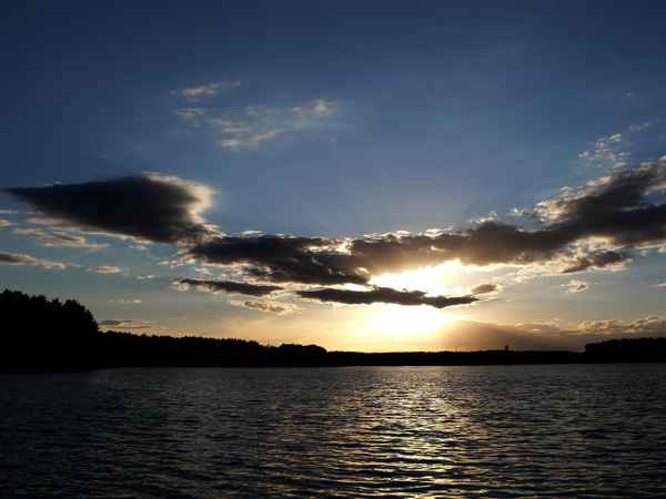 Sonne und Wolken