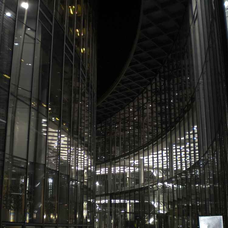 Gläserne Schluchten