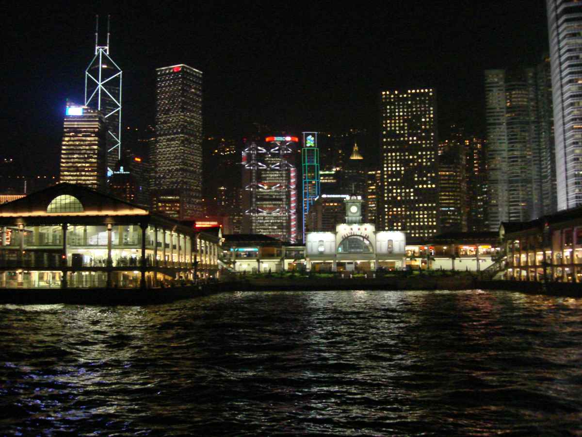 Hong Kong bei Nacht