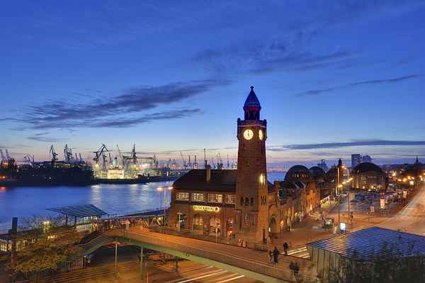 Hamburg Landungsbrücken