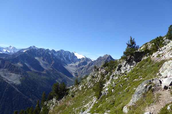 Aufstieg am Steilhang