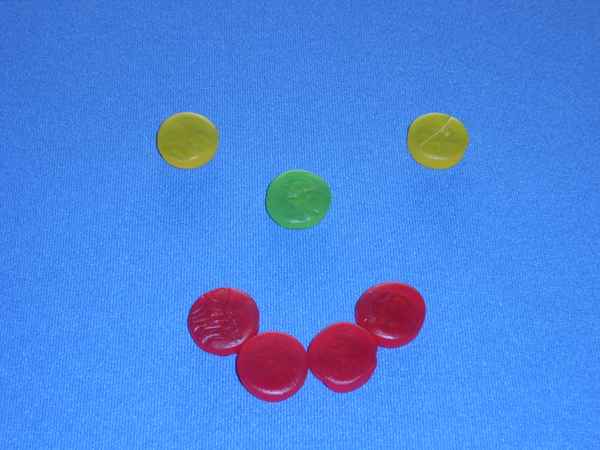 IMMER EIN SÜßES LÄCHELN