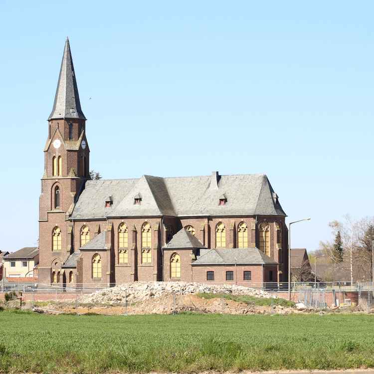 Kirche in Kerpen Manheim - Alt