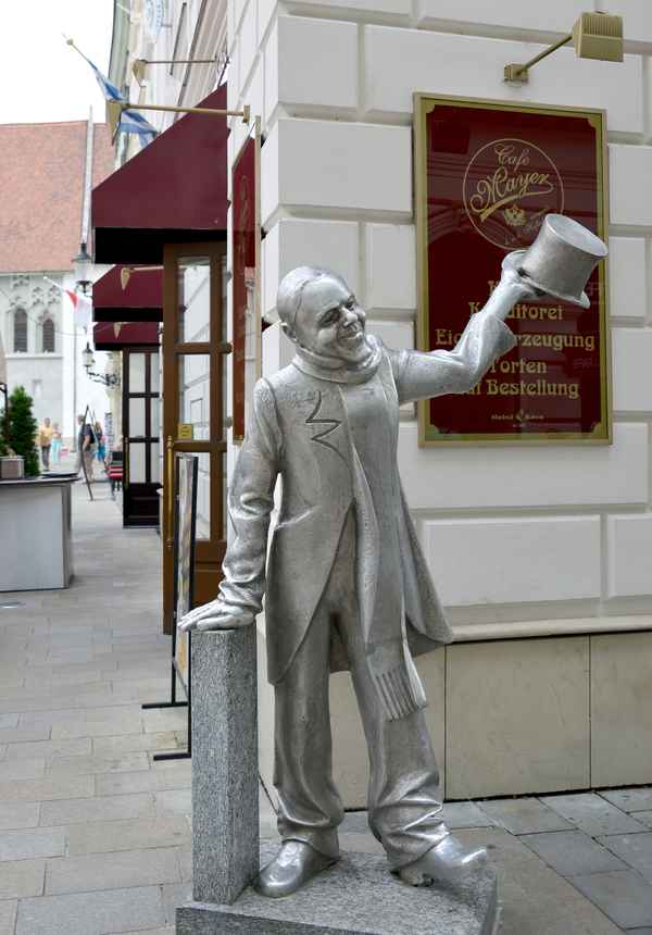 Schone Naci in Bratislava