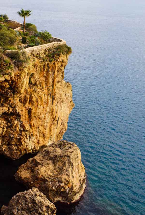 Antalya - Steilküste am Meer 2