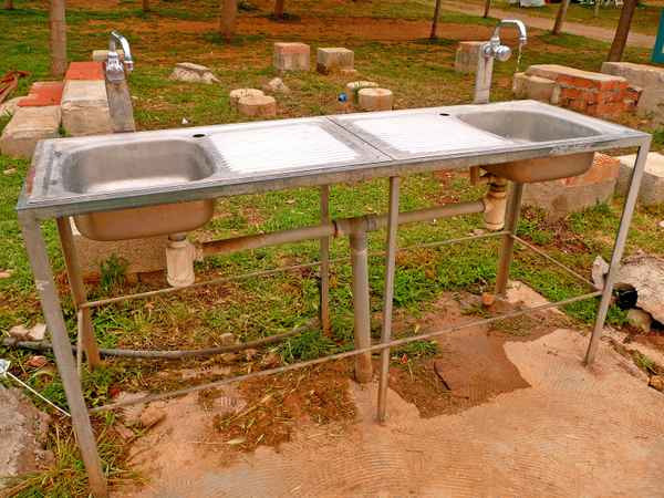 Abwasch im Freien