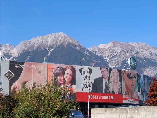 Kontraste: Tradition kontra Moderne