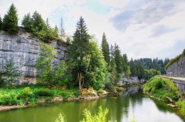 Schlucht des Doubs bei La Grotte