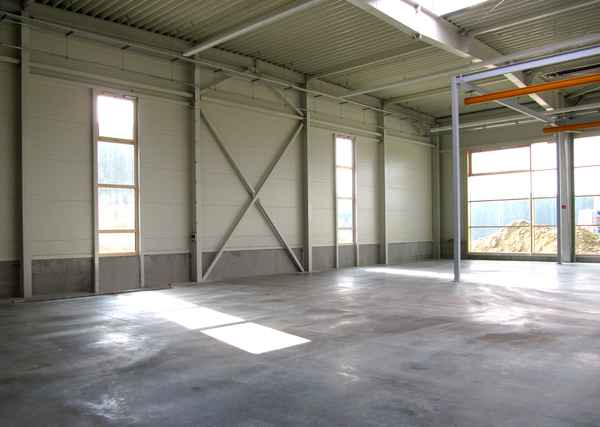 leere Industriehalle