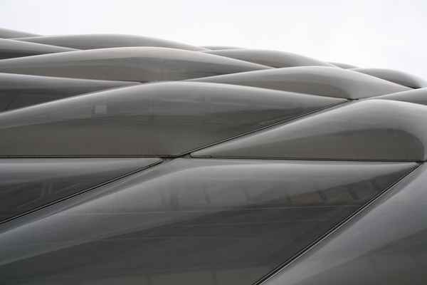 Wellen einer Fassade