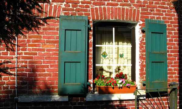 Das Fenster im Backsteinhaus